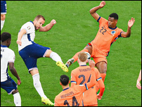 Невилл — о пенальти против Голландии: 