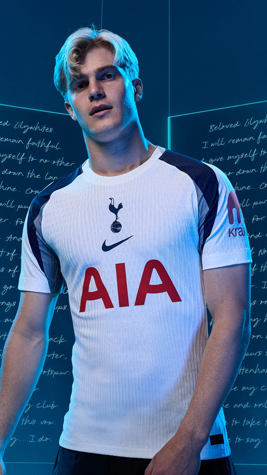 Новая домашняя форма Тоттенхэма на сезон 2025/26 Новая домашняя форма Тоттенхэма на сезон 2025/26