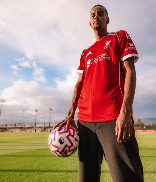 Александер Исак Александер Исак