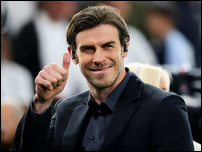 ����� ����