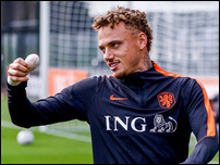 ��� ����