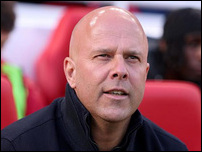 ���� ����