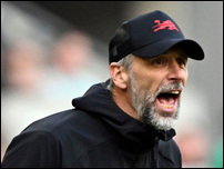 ����� ����